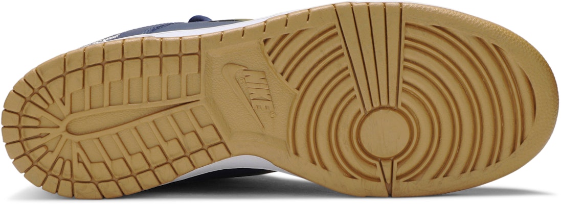 Supreme x Nike SB Dunk Low QS 'Metallic Gold' CK3480-700 Shop Supreme x Nike SB Dunk Low QS 'Metallic Gold' CK3480-700