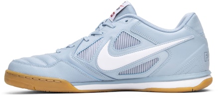 Supreme x Nike SB Gato Armory Biru Muda AR9821-400 Lookbook Supreme x Nike SB Gato Armory Biru Muda AR9821-400