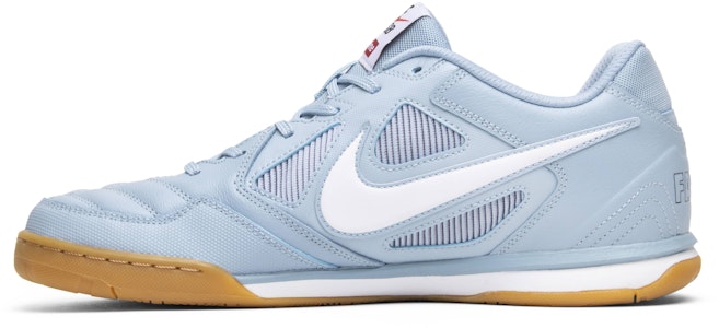 슈프림 x 나이키 SB 가토 라이트 "블루" (Supreme x Nike SB Gato Light "Blue") AR9821-400 Lookbook 슈프림 x 나이키 SB 가토 라이트 "블루" (Supreme x Nike SB Gato Light "Blue") AR9821-400