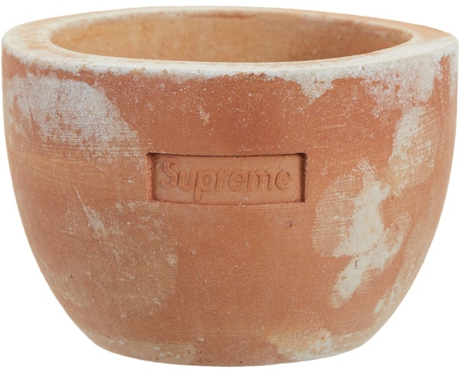 supreme-x-poggi-ugo-small-planter-terracotta