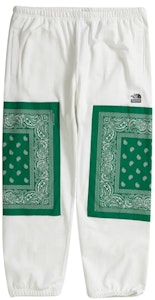 Supreme x TNF バンダナスウェットパンツ (白)
Buy Supreme x TNF バンダナスウェットパンツ (白)