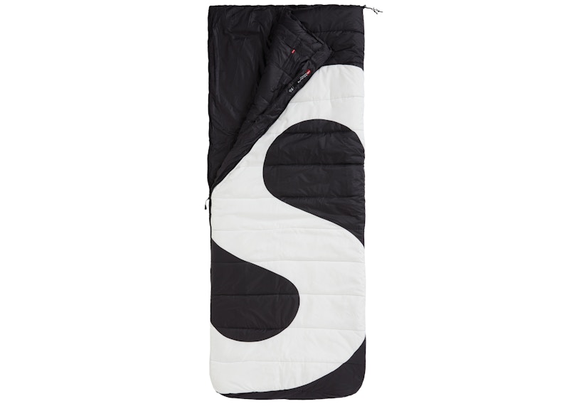 Order Supreme x The North Face S Logo Dolomite 3S-20 Sleeping Bag Hitam
