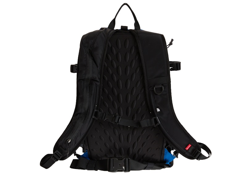 Lookbook Supreme x TNFサミットレスキュー チュガッチ16青
