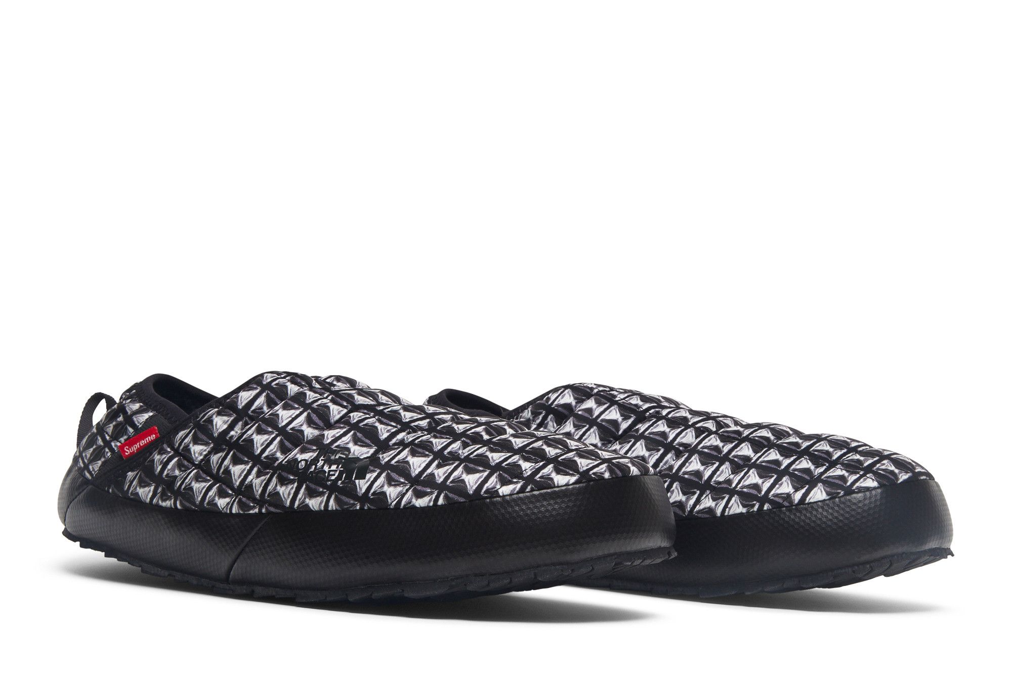 Cheap Supreme x The North Face Mule Traction ''Imprimé Clouté Noir'' 2021
