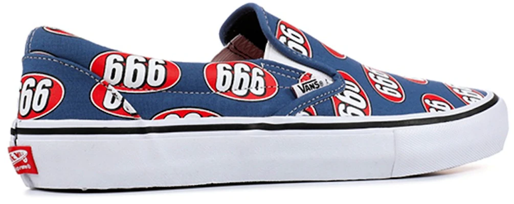 Supreme x Vans Slip-On ''Navy 666'' Herren Sneaker VN0A347VOX5 Lookbook Supreme x Vans Slip-On ''Navy 666'' Herren Sneaker VN0A347VOX5