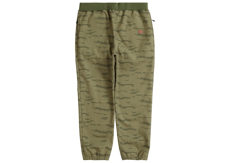 Supreme x WINDSTOPPER Sweatpant (FW21) Olive Grid Camo