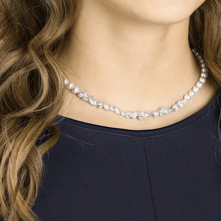 Lookbook スワロフスキー クリスタル リーフ ペンダント パール ネックレス シルバー 5414693