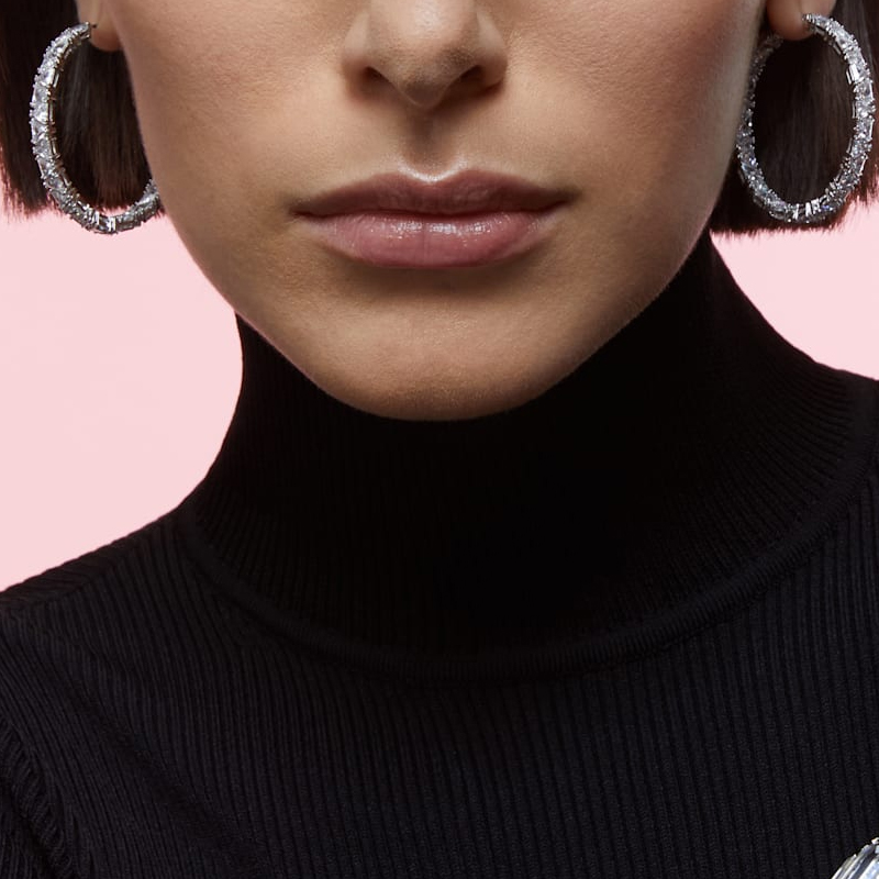 Swarovski Millenia Triangle Cut Hoop Earrings Silver. 5598343 圖 4