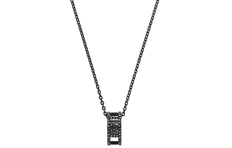 Swarovski My Hero Black Carbon Texture Geometric Pendant Necklace for Men. 5499572 圖 2