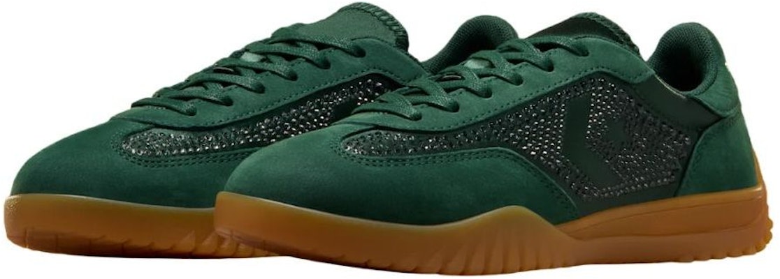 Swarovski x Converse Run Star Trainer 'Deep Emerald' A11168C-300 Lookbook Swarovski x Converse Run Star Trainer 'Deep Emerald' A11168C-300