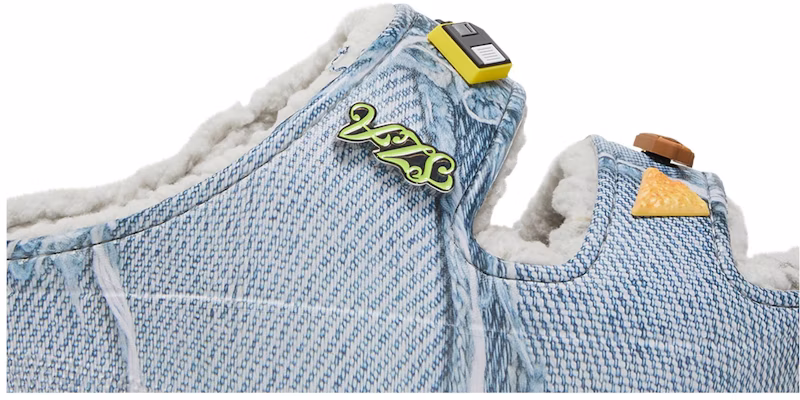 SZA x Crocs Classic Cozzzy Sandal 'Denim' - Selipar Cozzzy Denim SZA x Crocs. 208327-90H Order SZA x Crocs Classic Cozzzy Sandal 'Denim' - Selipar Cozzzy Denim SZA x Crocs. 208327-90H