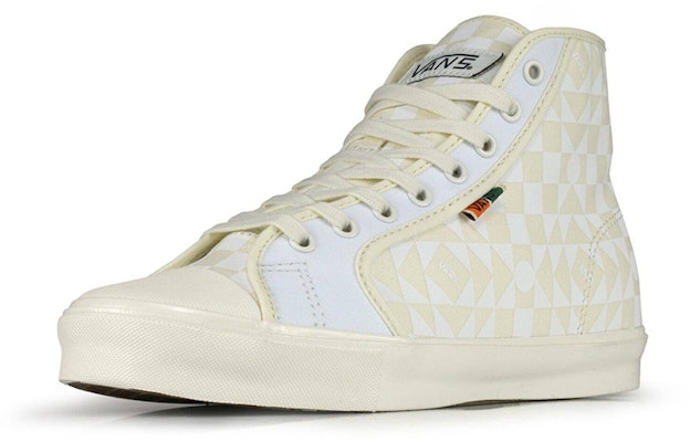 高桥盾联名Vans OG Style 24 LX '棋盘格 - 经典白' VN0A5HUY50F Lookbook 高桥盾联名Vans OG Style 24 LX '棋盘格 - 经典白' VN0A5HUY50F