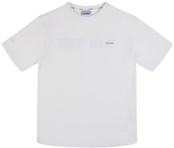 TEAM WANG IPO Baju Putih/Emas Order TEAM WANG IPO Baju Putih/Emas