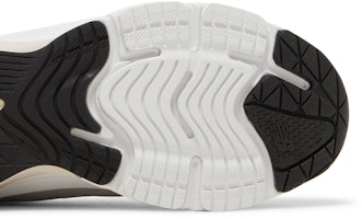 テディ・サンティス × NB 990v6 グレーデイ2023 U990TC6 Purchase テディ・サンティス × NB 990v6 グレーデイ2023 U990TC6