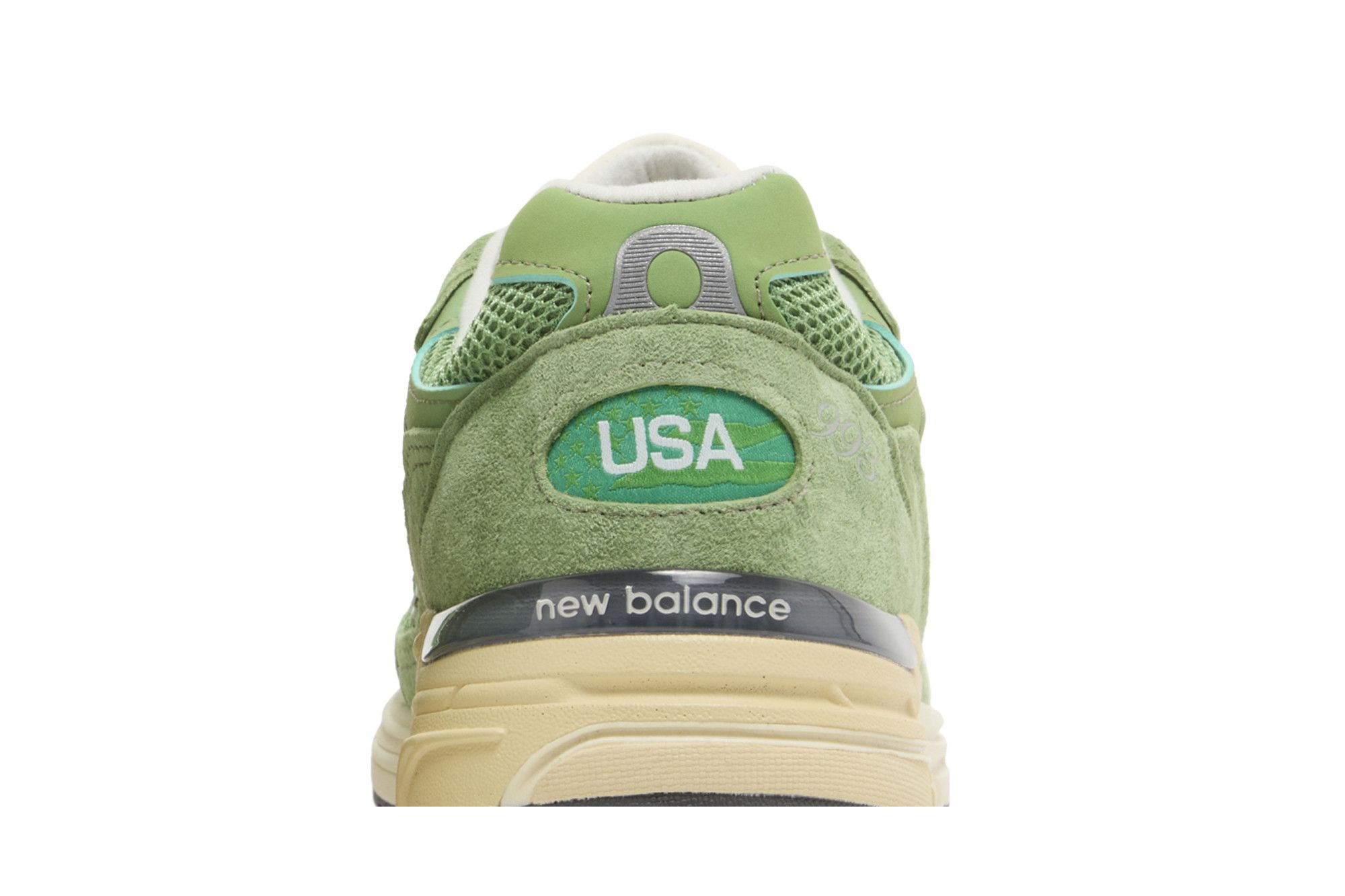 Sizing Teddy Santis x New Balance 993 Made in USA ''Chive'' Verde Oliva U993GW