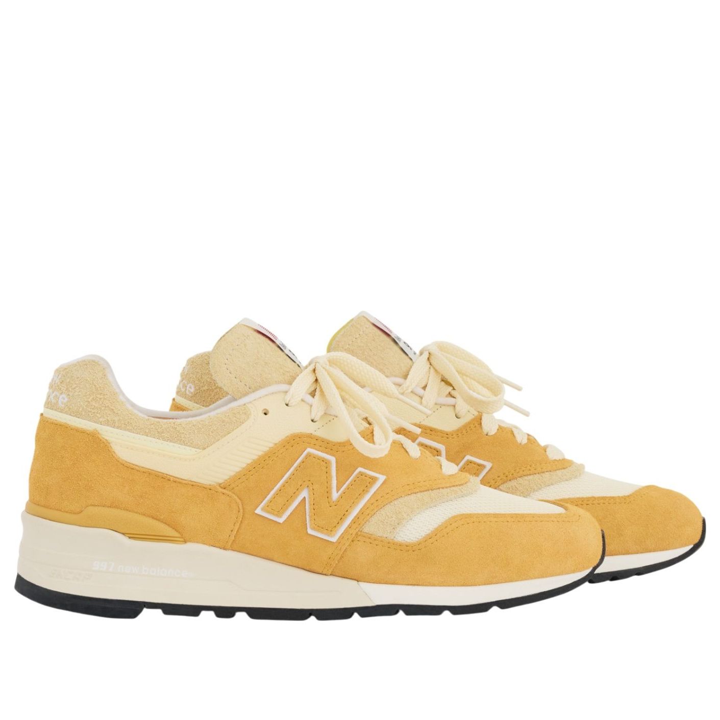 Lookbook Teddy Santis x New Balance 997 Buatan USA ''Dried Apricot'' U997AC