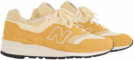 Shop Teddy Santis x New Balance 997 美國製「乾杏色」 U997AC