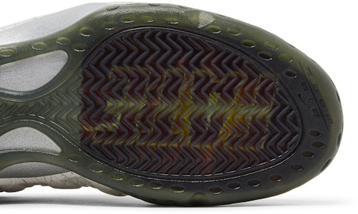 Tekken 8 x Nike Air Foamposite One Premium 'Jin Kazama' Sepatu HF6367-001 Purchase Tekken 8 x Nike Air Foamposite One Premium 'Jin Kazama' Sepatu HF6367-001