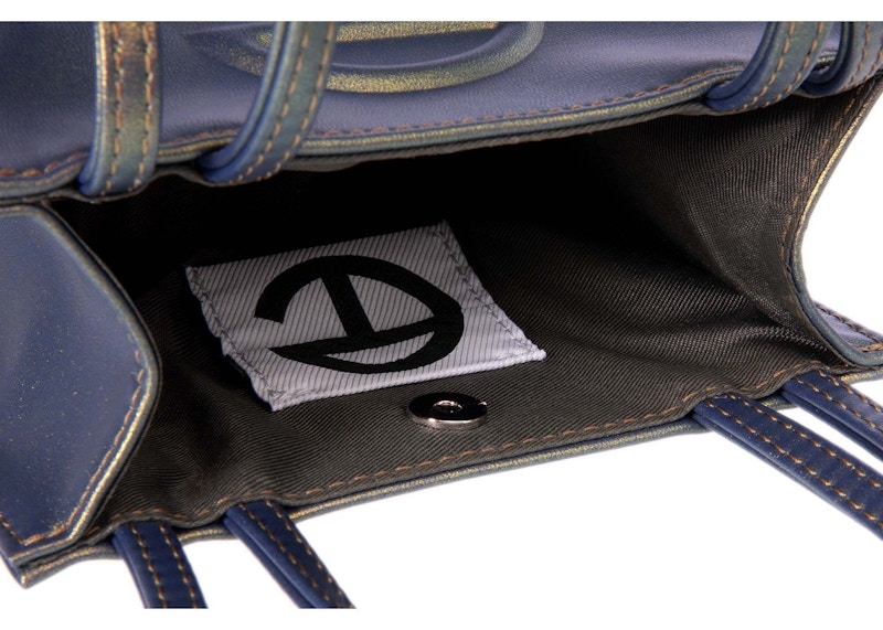 Lookbook Telfar Tas Belanja Kecil Acid