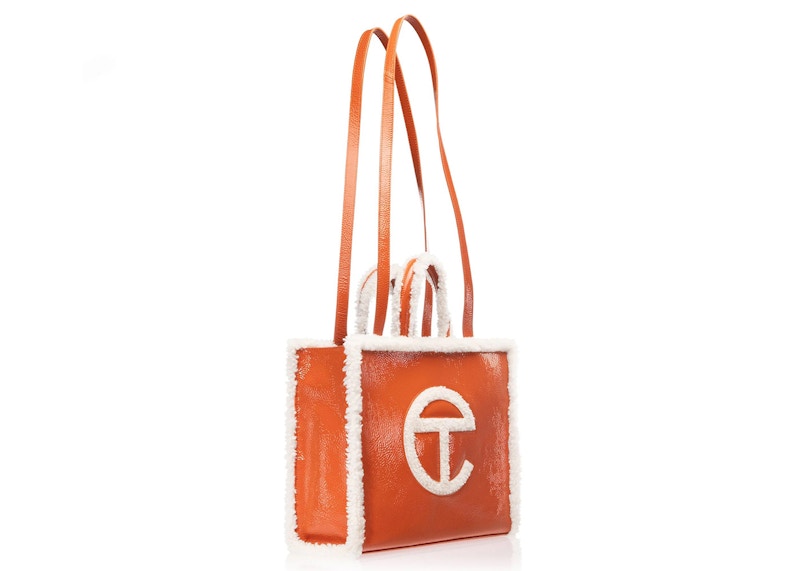 Order Telfar x UGG 中号购物袋褶皱辣南瓜色