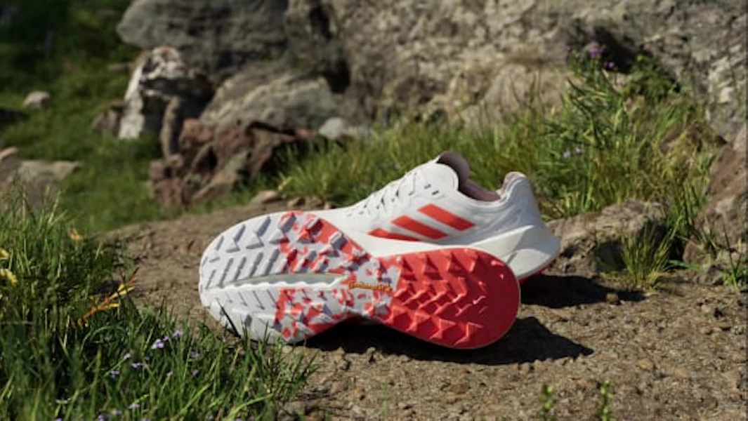 Terrex Agravic Speed Ultra 越野跑鞋 IH3764 Lookbook Terrex Agravic Speed Ultra 越野跑鞋 IH3764