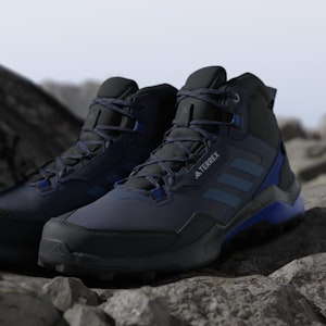 Botas de Senderismo Terrex AX4 Mid GORE-TEX. JP7379 1