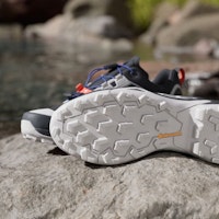 Kasut Mendaki TERREX Skychaser GORE-TEX IH2799 4