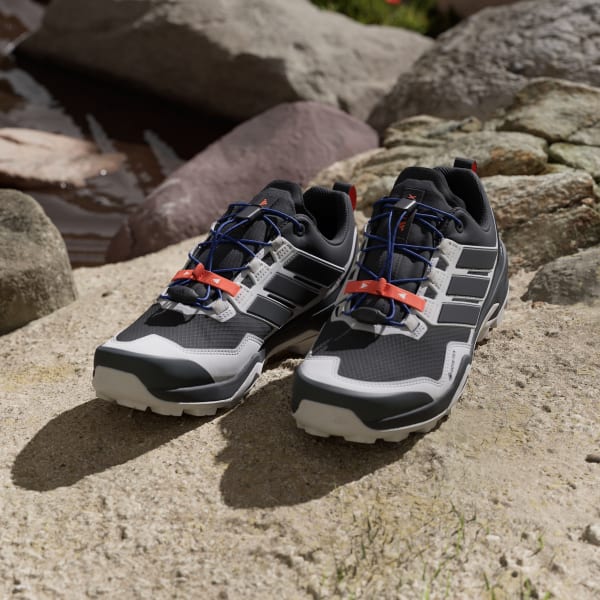 Sizing Sepatu Hiking TERREX Skychaser GORE-TEX IH2799