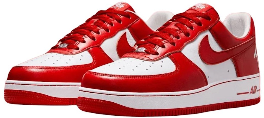 테러 스쿼드 x 나이키 에어 포스 1 로우 QS '대학교 레드' II4391-100 Lookbook 테러 스쿼드 x 나이키 에어 포스 1 로우 QS '대학교 레드' II4391-100