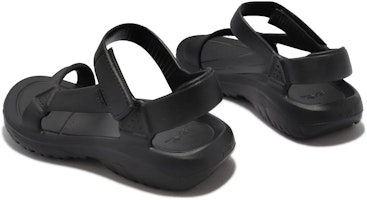 테바 허리케인 드리프트 '블랙' (Teeba Heolikein Deuripeuteu 'Beullaek') 1124073-BLK Lookbook 테바 허리케인 드리프트 '블랙' (Teeba Heolikein Deuripeuteu 'Beullaek') 1124073-BLK