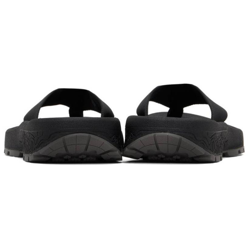 Shop TEVA Hydratrek Tongs ''Noir'' 1150916BLK