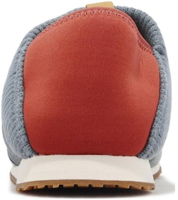 TEVA 灰色封闭趾凉鞋 1125472-EHML Shop TEVA 灰色封闭趾凉鞋 1125472-EHML