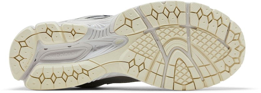 Basement x NB 1906R "グレーシルバー" M1906RBT Shop Basement x NB 1906R "グレーシルバー" M1906RBT