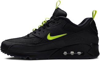 The Basement x 耐克 Air Max 90 '曼彻斯特' CU5967-001 Lookbook The Basement x 耐克 Air Max 90 '曼彻斯特' CU5967-001