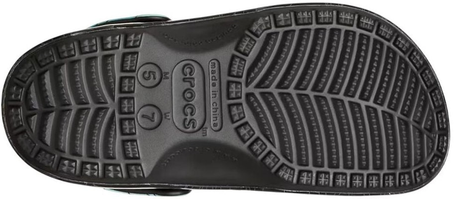 The Beatles x Crocs Classic Clog 'Pepperland' 210895-90H Details for The Beatles x Crocs Classic Clog 'Pepperland' 210895-90H