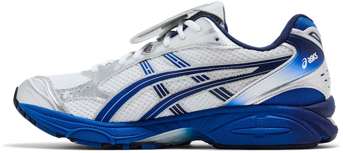 ミュージアム来訪者×アシックス ゲルカヤノ14 "銀青" 1203A528-020 Lookbook ミュージアム来訪者×アシックス ゲルカヤノ14 "銀青" 1203A528-020