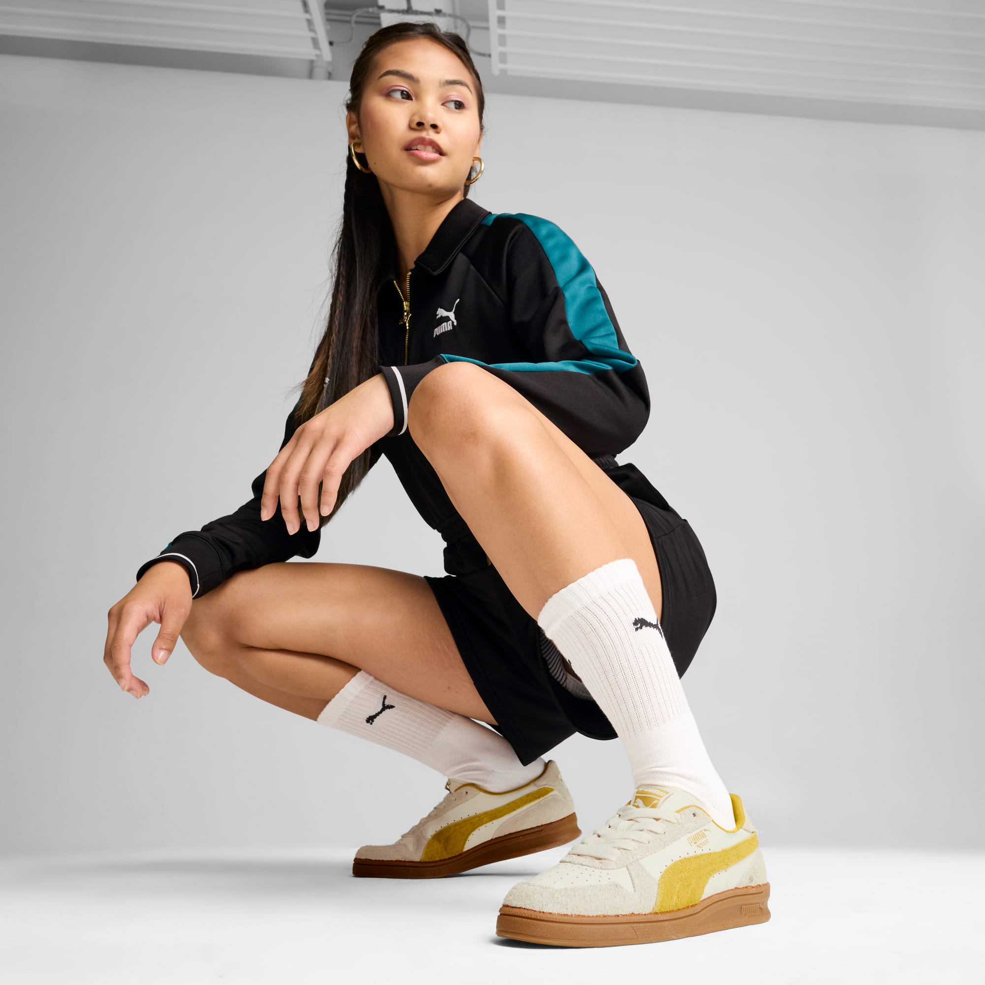 The Never Worn IV Indoor Sneakers 圖 3