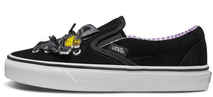 the-nightmare-before-christmas-x-vans-classic-slip-on-haunted-toys