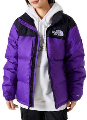 The North Face 1996 復古紫色拼接羽絨外套 男女通用款式。 NF0A3C8D-QIR Details for The North Face 1996 復古紫色拼接羽絨外套 男女通用款式。 NF0A3C8D-QIR