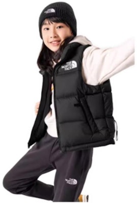 The North Face 1996 Retro Nuptse Rompi 'Hitam' (GS) (Ukuran Asia) NF0A7WPAJK3 Purchase The North Face 1996 Retro Nuptse Rompi 'Hitam' (GS) (Ukuran Asia) NF0A7WPAJK3