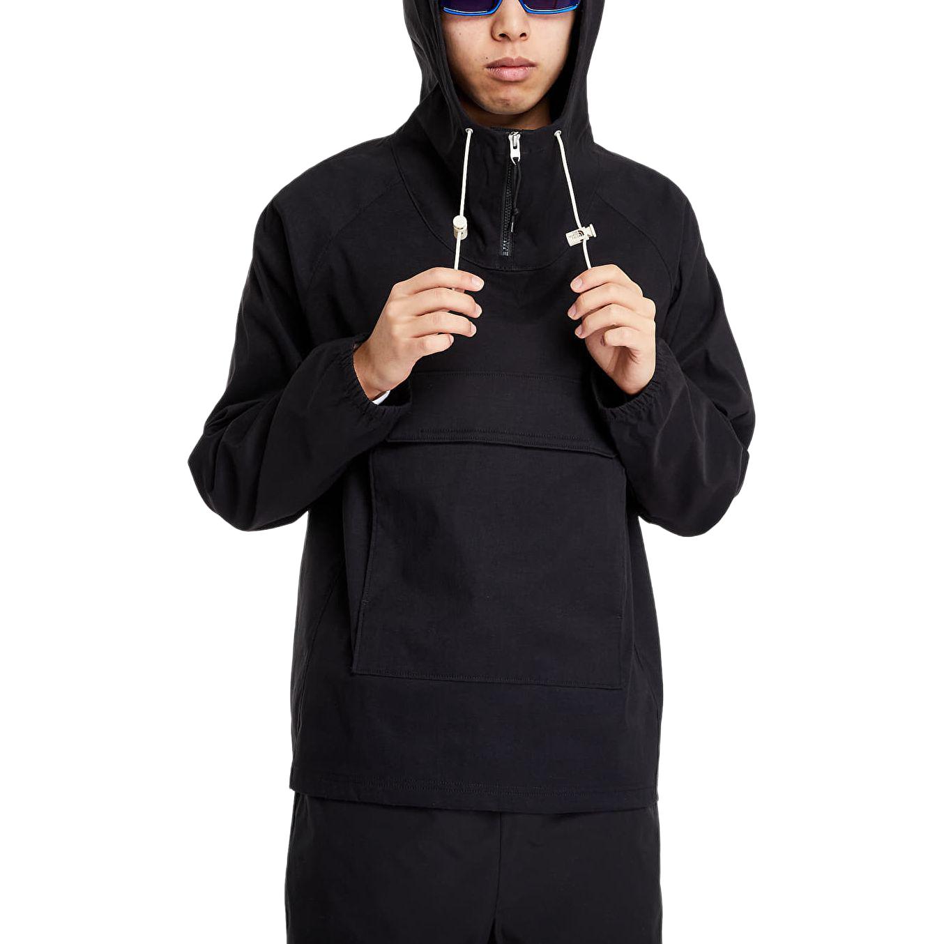 Lookbook The North Face 黑色連帽印字套頭外套 NF0A5338-JK3