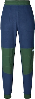 The North Face Celana Training Knit Longgar Warna Biru Colorblock Elastic. NF0A7UR5-OBH Buy The North Face Celana Training Knit Longgar Warna Biru Colorblock Elastic. NF0A7UR5-OBH