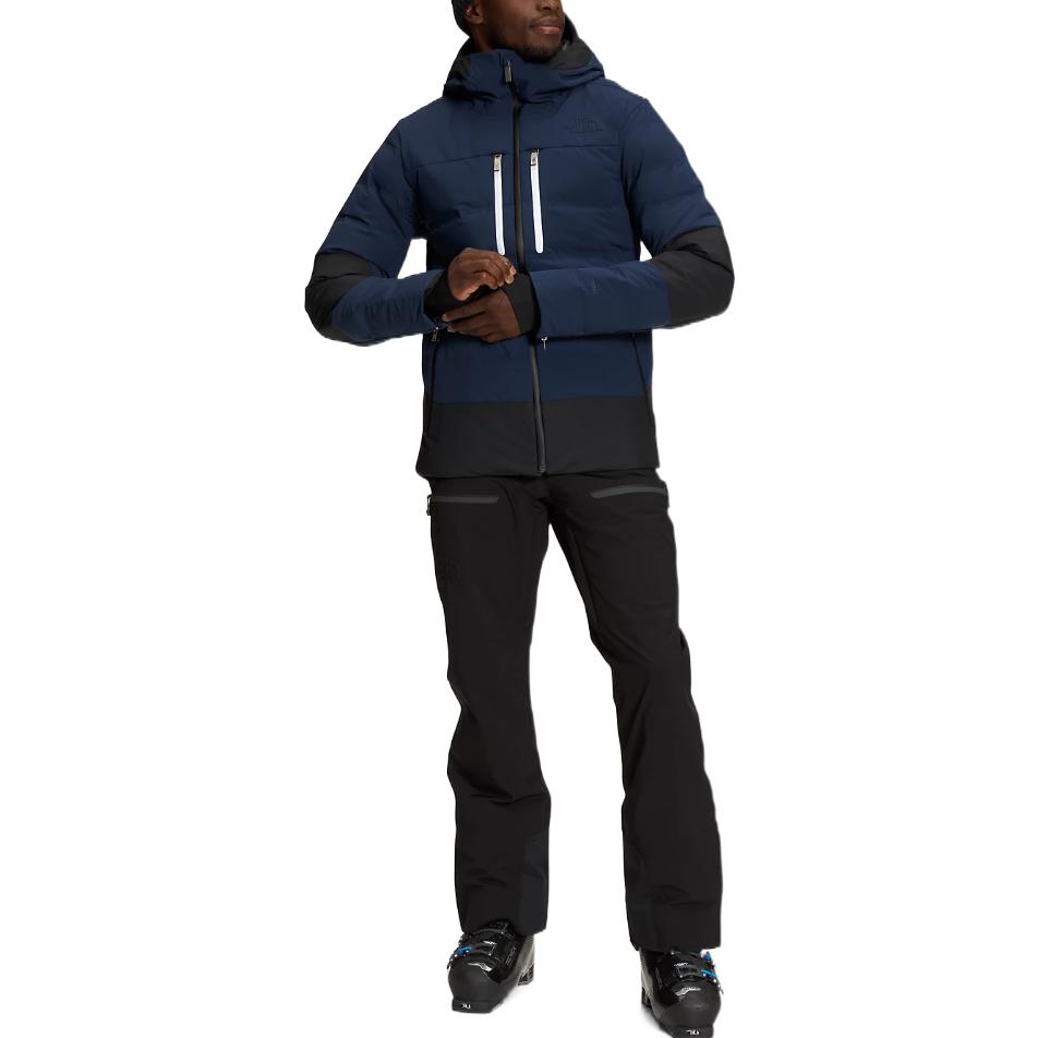 Lookbook The North Face  Colorblock Waterproof Down Jacket with Logo and Hood. NF0A7UTR-92A