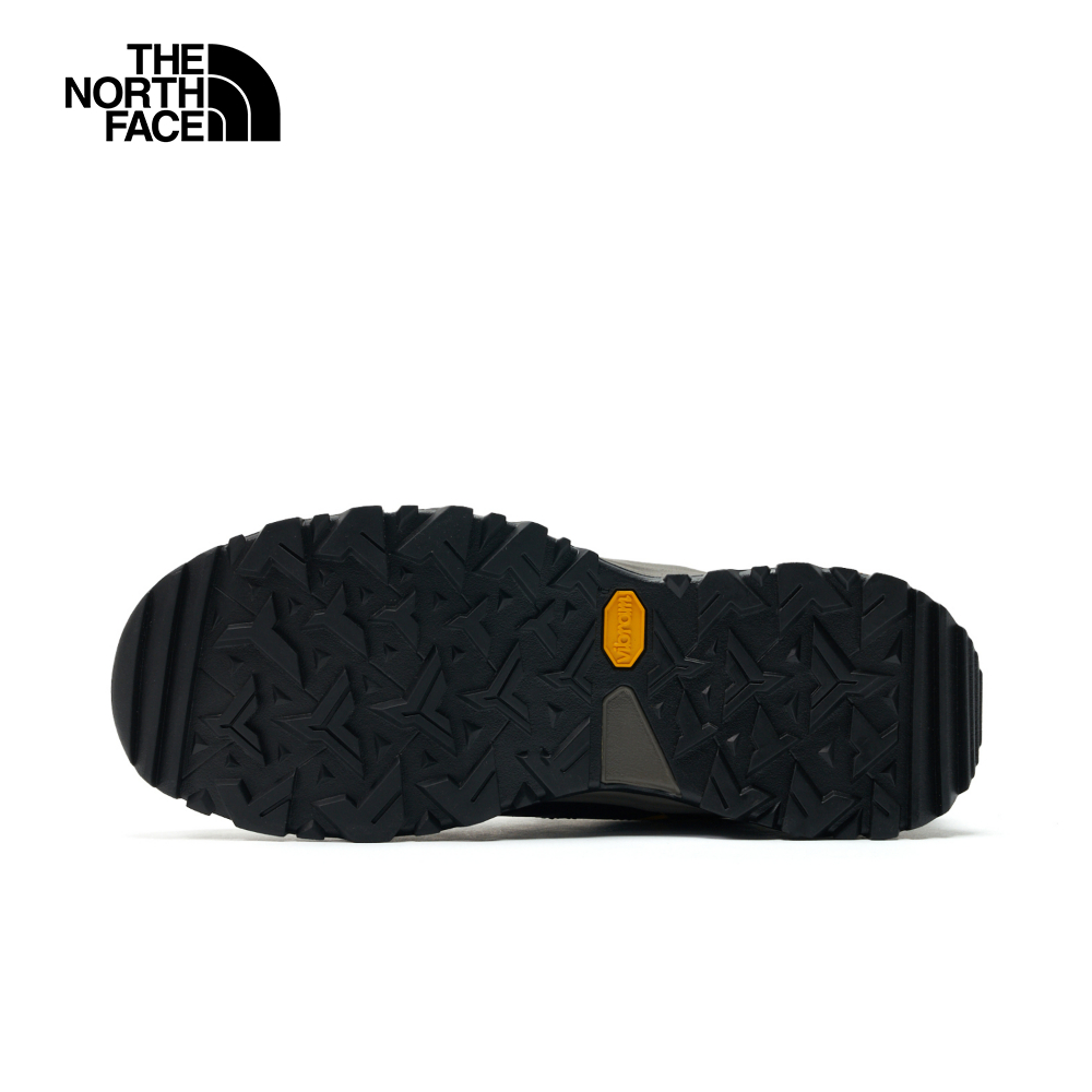 Shop The North Face 綠色Gore-Tex防水登山鞋 NF0A8AA9BQW