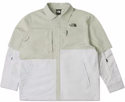 The North Face Gray Colorblock Water-Resistant Outdoor Shirt. NF0A8A8M-0QJ The North Face Gray Colorblock Water-Resistant Outdoor Shirt. NF0A8A8M-0QJ