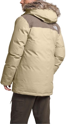 北面卡其色拼接连帽防水防风外套. NF0A7UWR-3X4 Lookbook 北面卡其色拼接连帽防水防风外套. NF0A7UWR-3X4