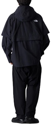 The North Face 都會探險多口袋防水防風外套 黑色 NF0A8A8C-JK3 Lookbook The North Face 都會探險多口袋防水防風外套 黑色 NF0A8A8C-JK3