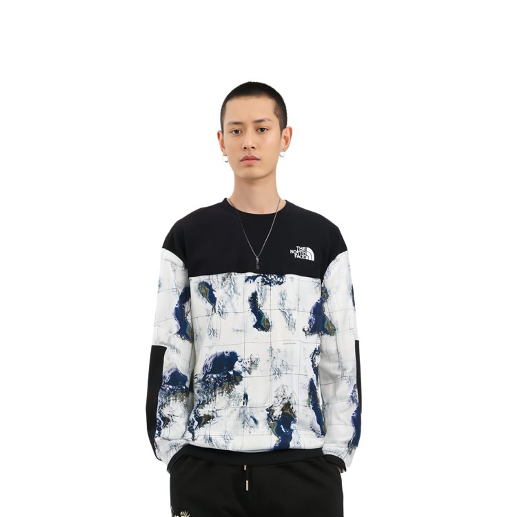 Shop The North Face Albany 刺繡LOGO拼色圓領運動衫 藍色 男女款 NM5MN04N