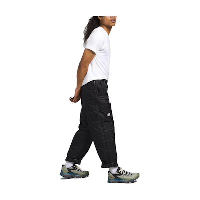 TNF Black Mid-Rise Straight-Fit Casual Pants NF0A84HL-JK3
