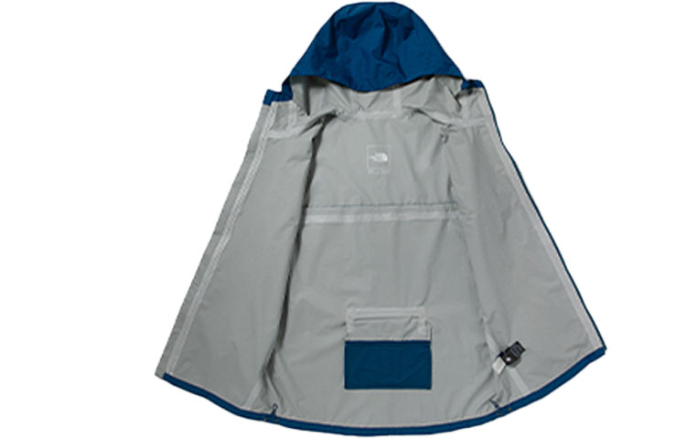 Shop The North Face Jaket Biru Tahan Air Angin dengan Hoodie Bernapas. NF0A536G-BH7